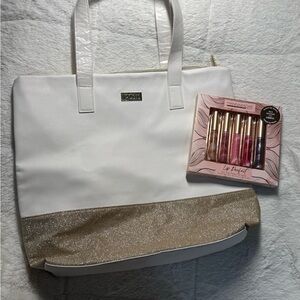 NEW Perfectly Posh White & Gold Tote Bag and 5 Pc Swirl Tinted Lip Balm Bundle